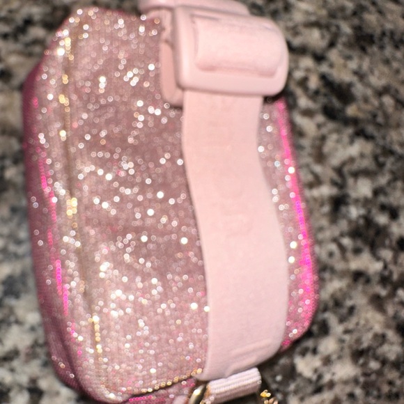 Lululemon wristlet Sparkling Pink Coin Pouch with Gold Accent - Picture 6 of 11